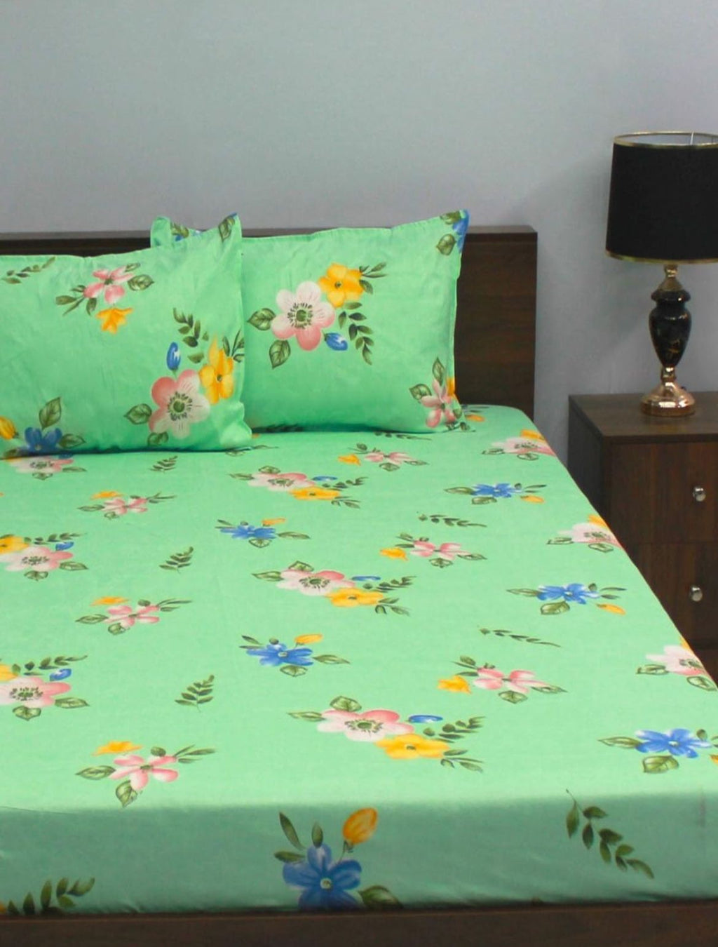 Queen Sized 5-Pieces Elastic Bedding Ensemble