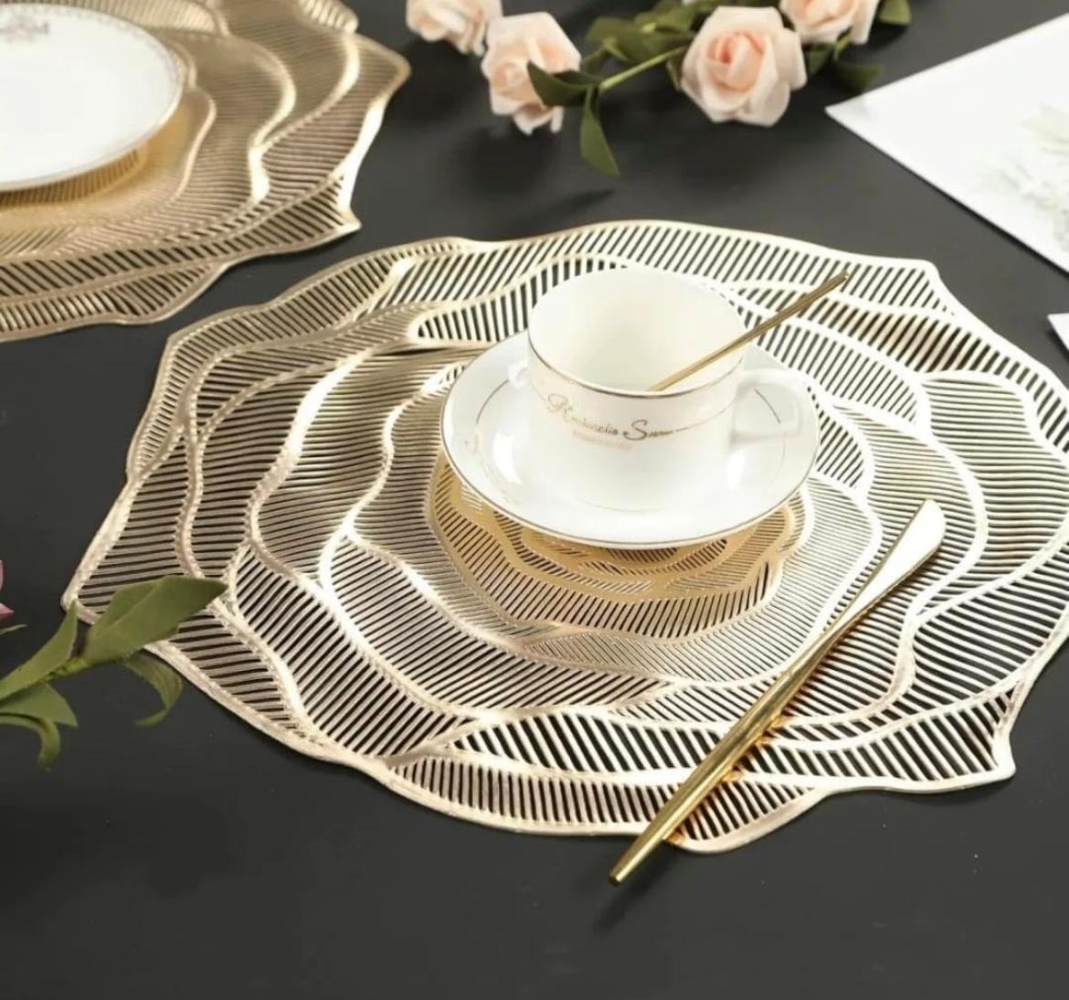 Luxurious Floral Table Mats 6Pcs. Combo