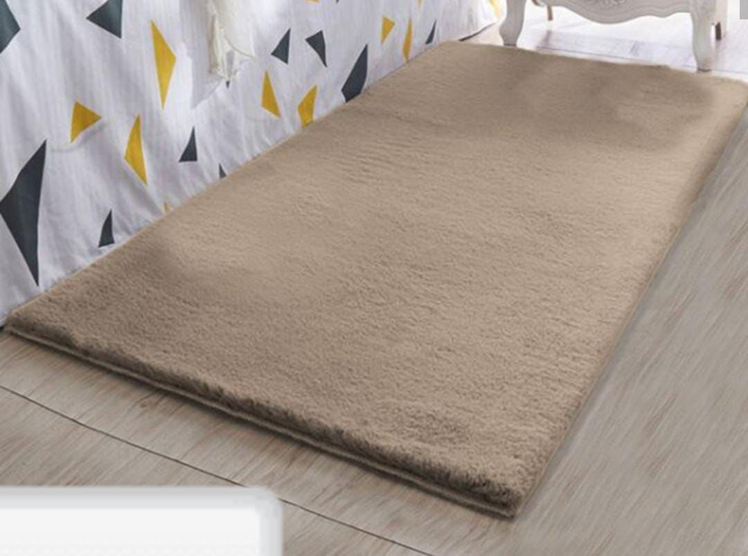 Ultra Soft Feel Minimalist Bedside Runner